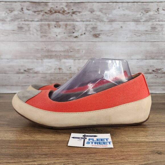 Fitflop Red and Beige Flats - Picture 4 of 8